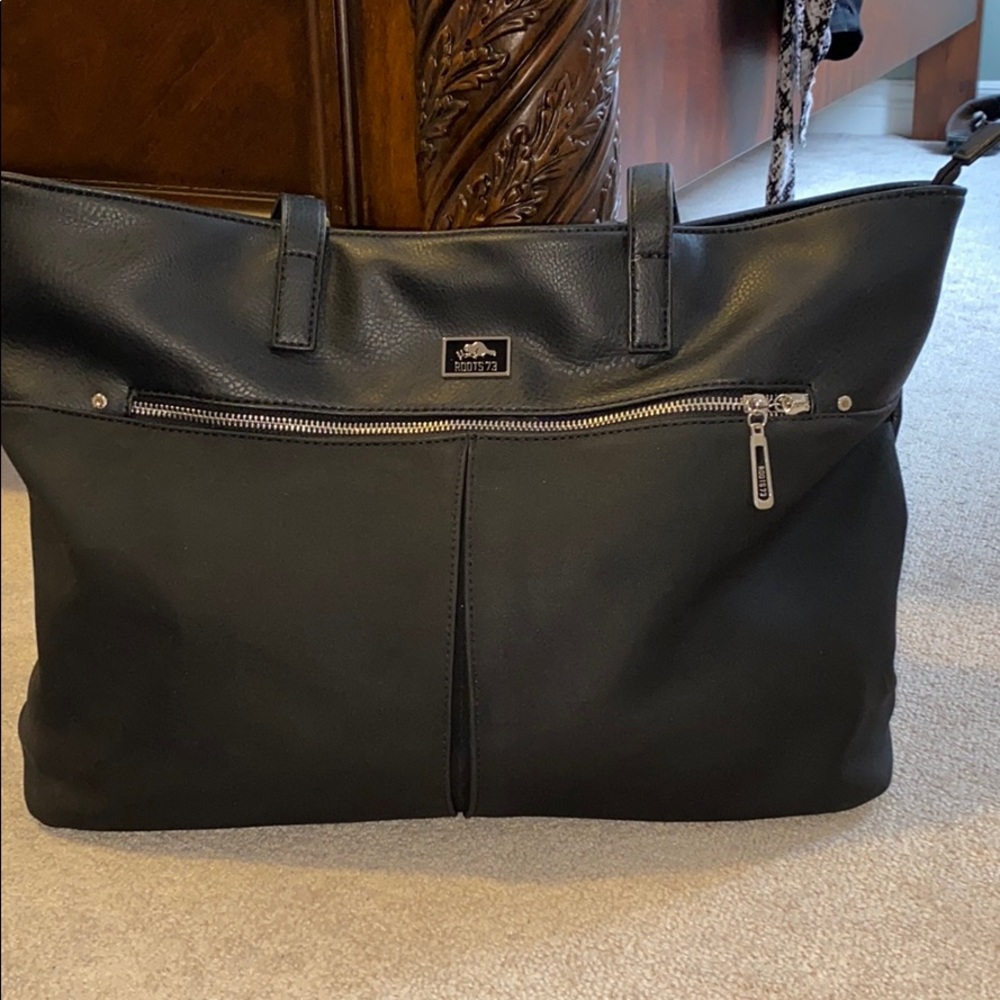 BRAND NEW ROOTS BAG!!!